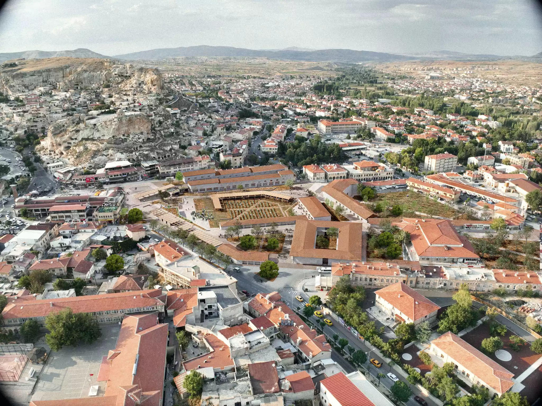 &Uuml;rg&uuml;p Kent Merkezi i&ccedil;in Bağ Avlu